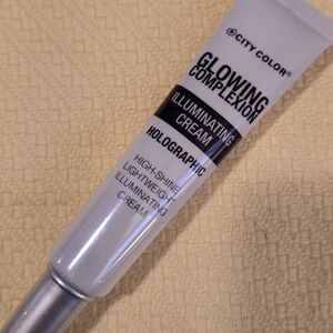 City Color Glowing Complexion Illuminating Cream - Holographic White